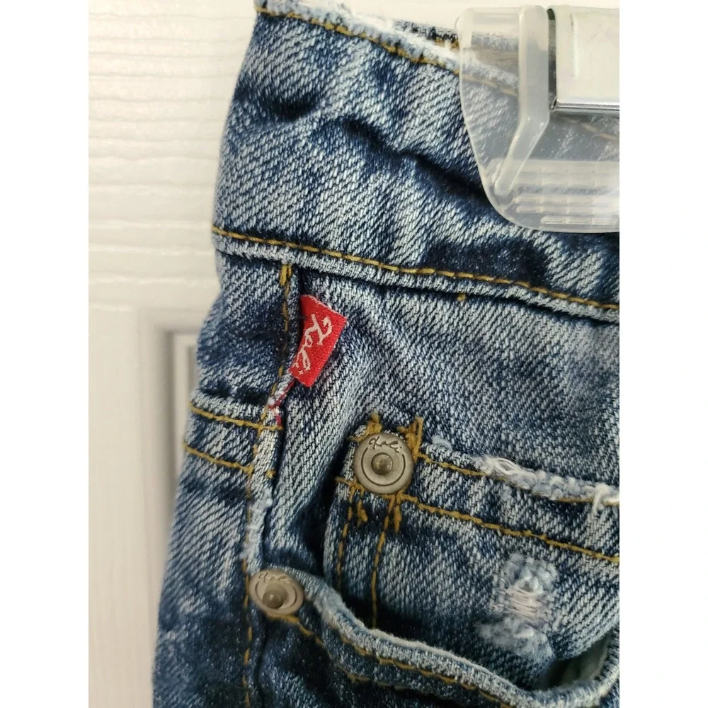 Kali Denim Distressed Mini Skirt Medium Wash Frayed‎ Hem Y2K Size 9
